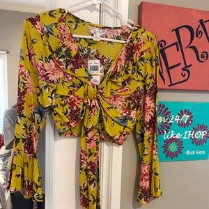 Floral tie front long belle sleeve top